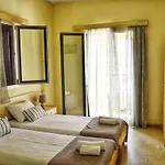 Sunrose Apartahotel