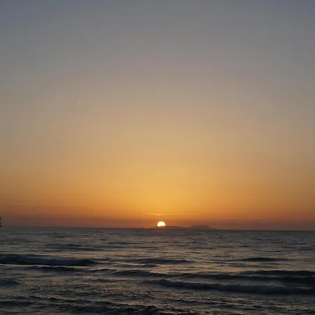 Ξενοδοχείο με διαμερίσματα Sunrose