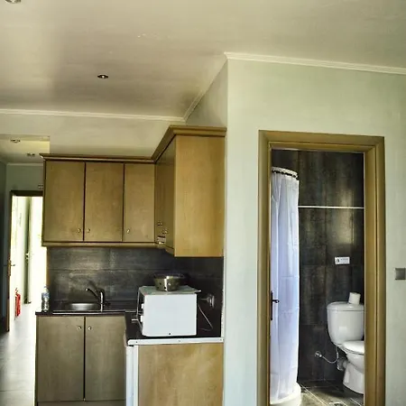 Sunrose Aparthotel 3*