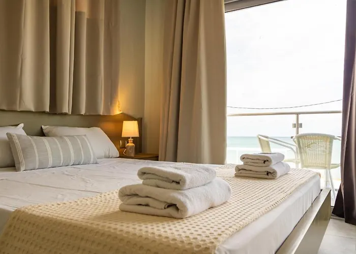 Lägenhetshotell Sunrose 4*